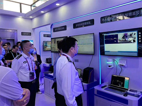 “新起點(diǎn)開啟新征程 新裝備護(hù)航新時代”丨鴻逸達(dá)科技亮相第11屆中國國際警用裝備博覽會